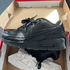 NIKE AIR MAX 90 CASUAL KIDS SHOES